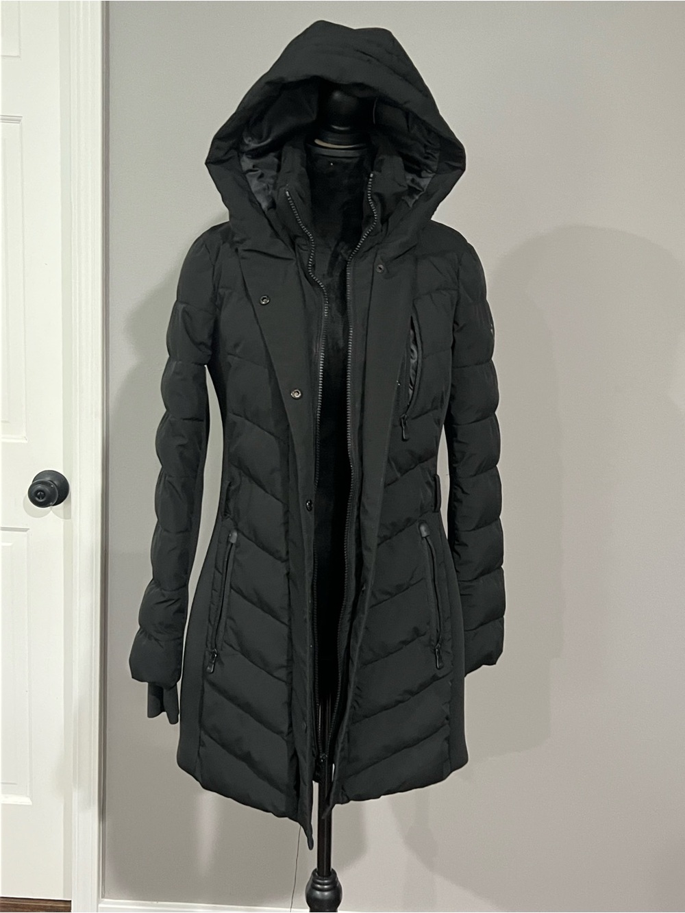 Michael Kors Black Logo Lined Jacket - Picture 2 of 3